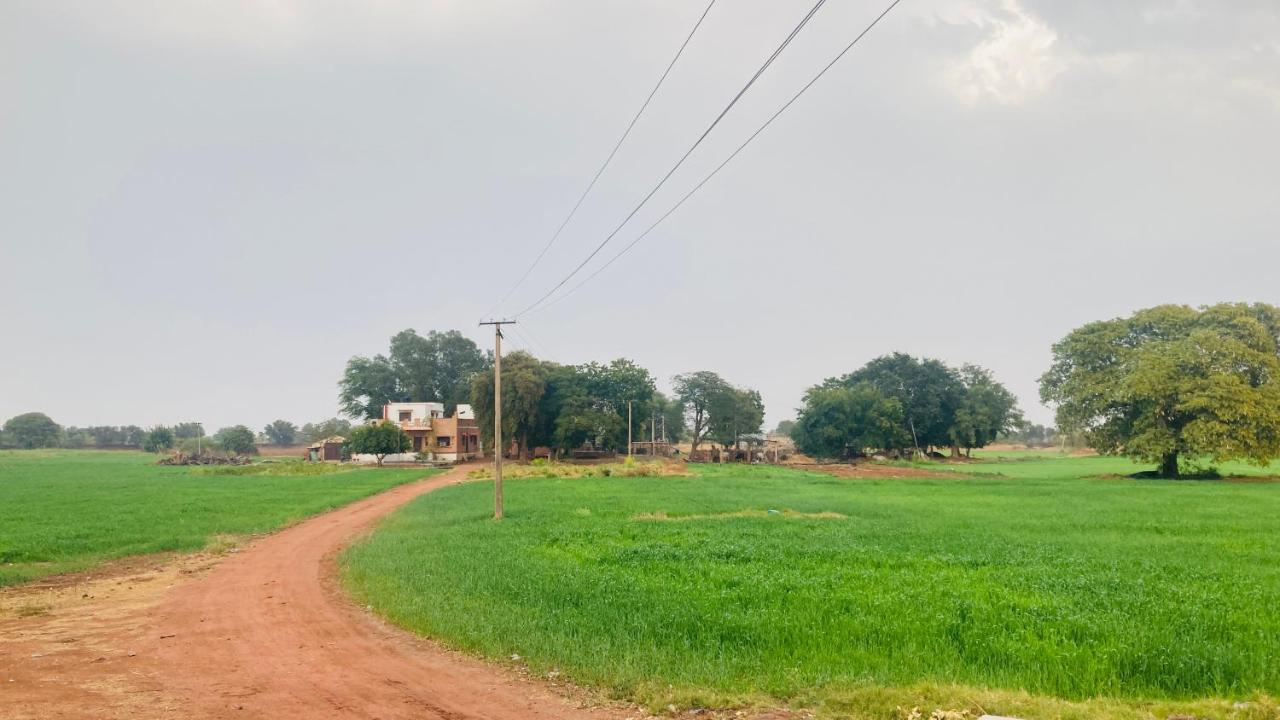 Ananya Farms Paradise Τζοντχπούρ Εξωτερικό φωτογραφία